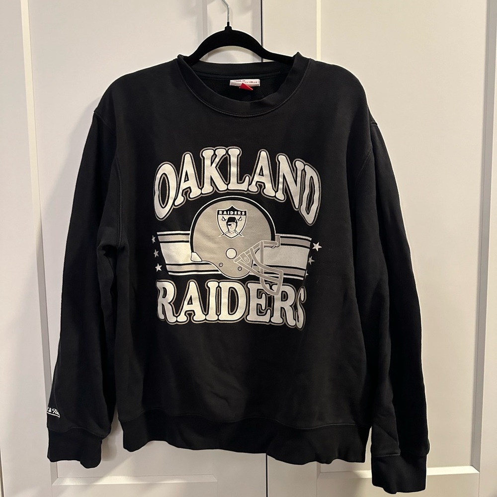 Oakland raiders vintage sweater!!!